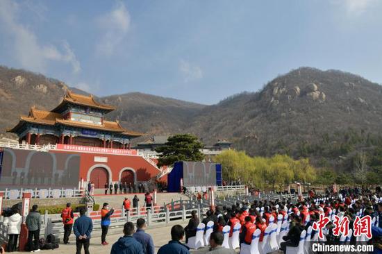 图为盘山开山节活动现场。　天津市蓟州区委宣传部供图